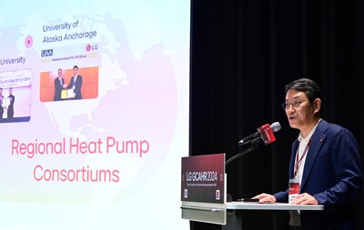 William Cho, CEO of LG Electronics, is presenting opening remarks at the Global Consortium for Advanced Heat Pump Research (GCAHR 2024)