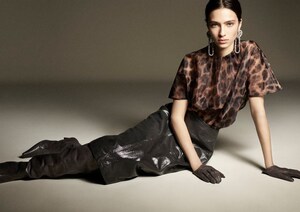 H&amp;M STUDIO'S A/W24 COLLECTION IS ALL ABOUT SEAMLESS TRANSITION WITH DAY-TO-NIGHT DRESSING