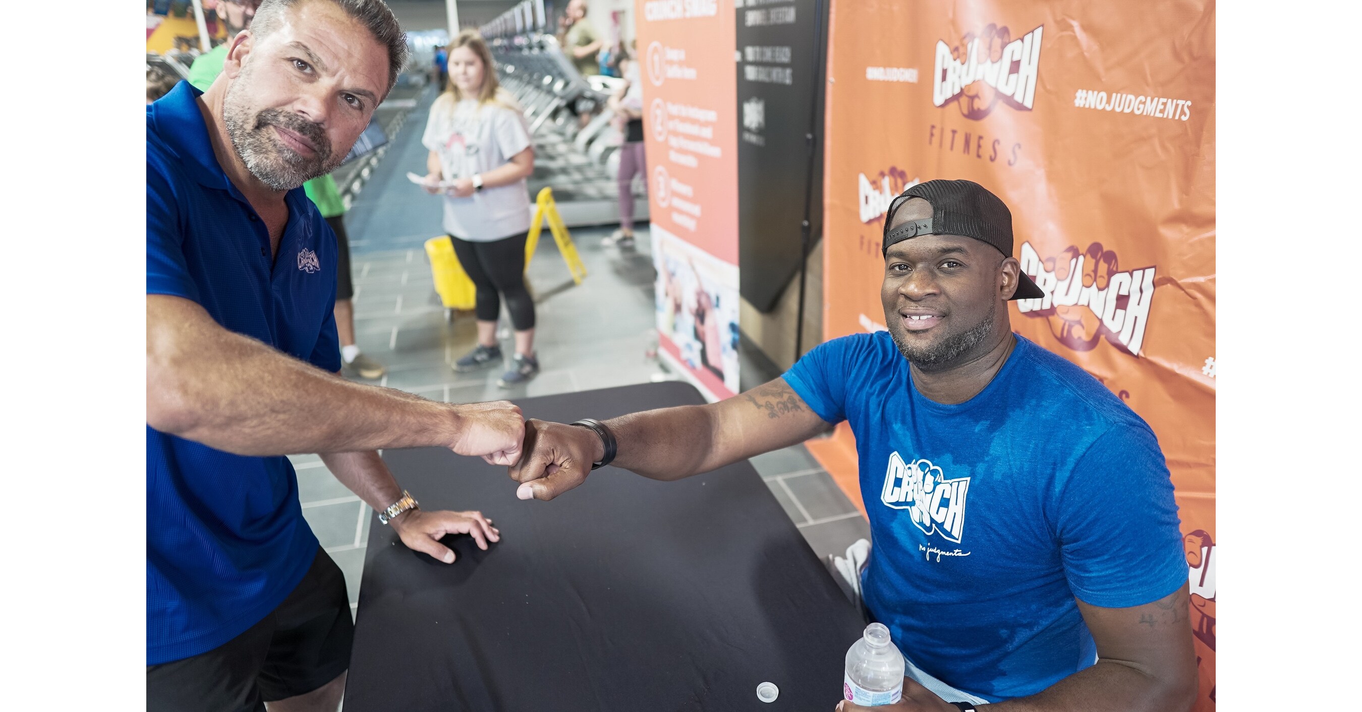 Crunch Fitness Cedar Hill Previews  Million Gym with Texas Football Legend Vince Young