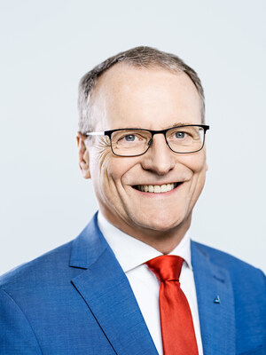 Dr. Michael Fübi CEO TÜV Rheinland