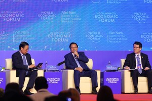 Viet Nam Inaugurates Center for the Fourth Industrial Revolution during Ho Chi Minh City Economic Forum