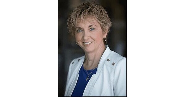 The Inner Circle acknowledges, Denise R. Bogard, MD, FAARFM, ABAARM as a Pinnacle Lifetime Member