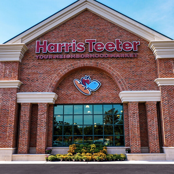 Harris Teeter storefront