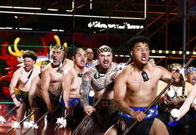 The New Zealand Angitu-Kalurangi Maori Art Troupe promotes Maori performing arts.