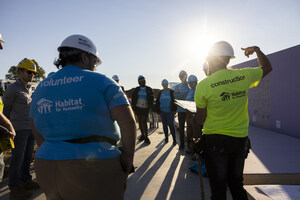 Thousands of volunteers gather in the Twin Cities to build 30 homes for Habitat for Humanity's 38th Jimmy and Rosalynn Carter Work Project