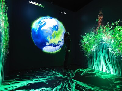 Space for Earth is an immersive experience that is part of the Earth Information Center. Credit: NASA