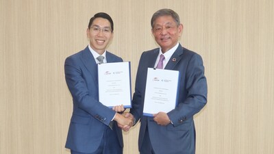 From Left to Right: Eric Leong, Chairman& CEO of Mlion Corporation Pte. Ltd., Shinichi Nakamura, President of Nippon Steel Trading Corporation. Signing of Memorandum Of Understanding.