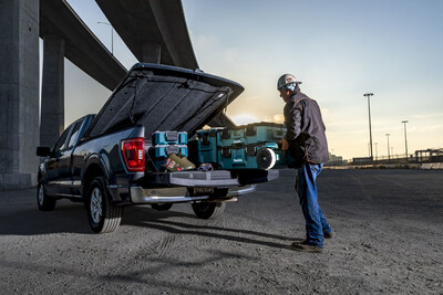 The new Makita MAKTRAK™ is the Next Generation in Modular Storage Systems™. MAKTRAK is designed, engineered and made in the U.S.A. with global materials. It redefines the category with a unique horizontal design that enables easier access, superior loading and unloading into a truck bed, and more. All released MAKTRAK™ products can be seen at makitatools.com/MAKTRAK 