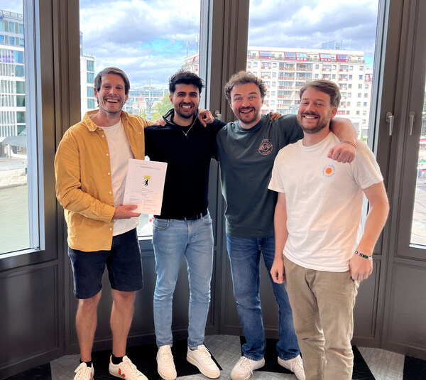 Unable to view the image, Please provide a valid URL.