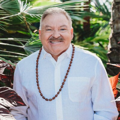 Image of James Van Praagh