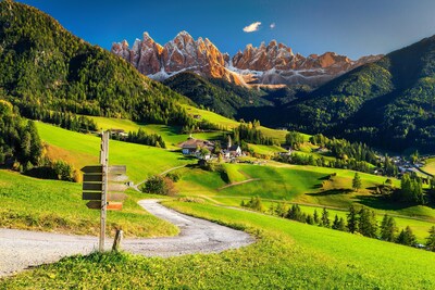 Follow mountain trails in the Dolomites, Italy, with MT Sobek. Photo File / Shutterstock