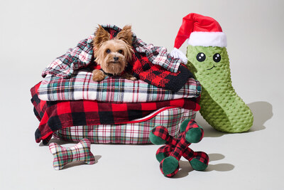 Enjoy décor such as beds, throw blankets and toys in matching prints that seamlessly incorporate pets into the home. Giant statement pieces such as the viral four-foot-tall pickle toy are trending this season.