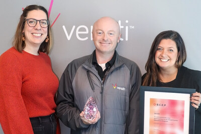 Versiti employees Sarah Jacobson, Michael Janasik, and Sara Kurtz accept Velico's Blood Centre Education Program (BCEP) certificate and participation award.