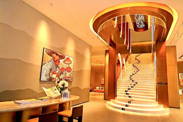 Unable to view the image, Please provide a valid URL.