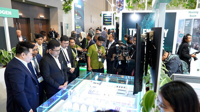 Shanghai Electric presenta sus innovaciones en energía verde en Enlit Asia 2024, donde exhibió sus productos diseñados para preparar a Malasia para la transición ecológica. (PRNewsfoto/Shanghai Electric)