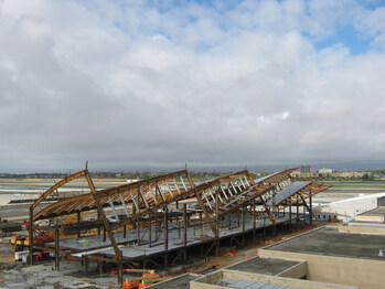 LAX Concourse - Image courtesy of Herrick Steel