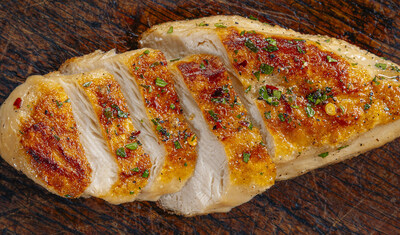 SWAP Chicken is an innovative whole filet chicken replacement, made from plants. With a short list of clean label ingredients, its savory flavor and hearty texture appeal to plant-based skeptics and meat-lovers alike. 
With 19g of protein per 90g filet, SWAP Chicken contains no GMOs, added gluten, or cholesterol. It can be marinated, breaded, sliced, or cubed, and served warm or cold, allowing chefs to replace chicken in any recipe—no menu changes required.