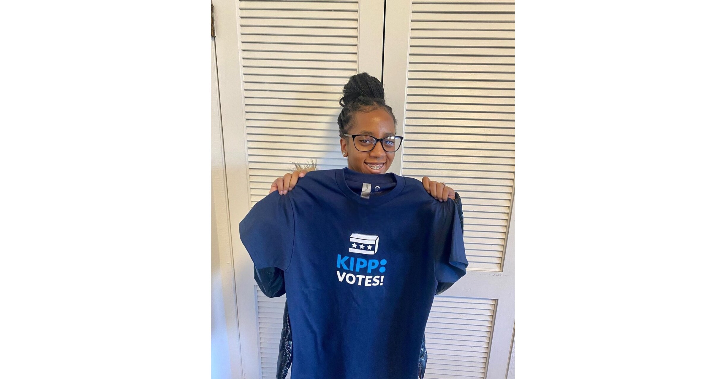 KIPP Philadelphia Hosts Voter Registration Drive at Convention Center