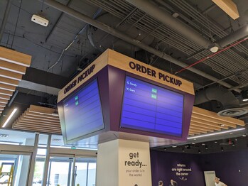 REDYREF "Jumbotron"-like Queuing System for Wayfair