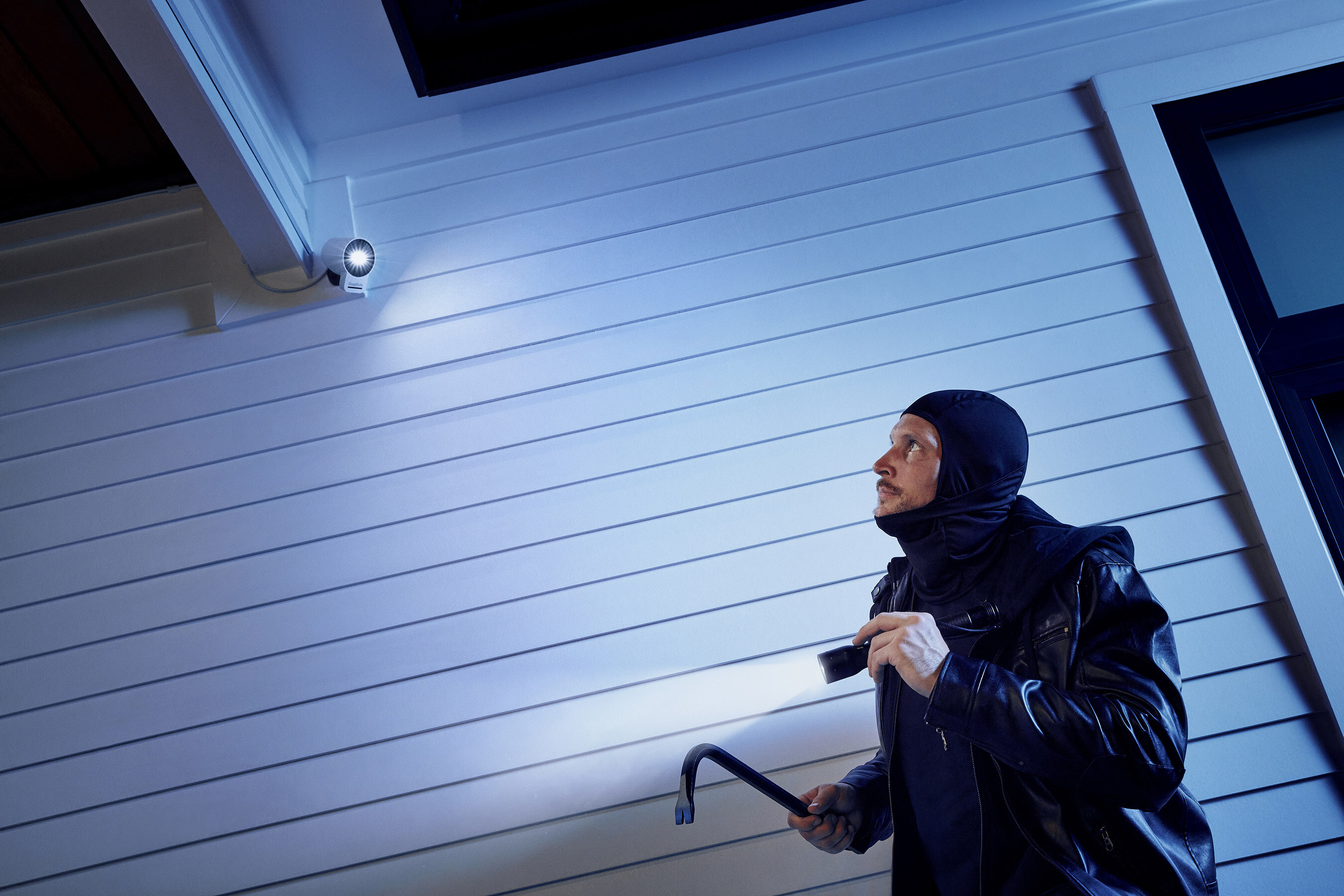 Unable to view the image, Please provide a valid URL.