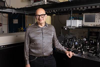 Professor Roberto Morandotti (CNW Group/Institut national de la recherche scientifique (INRS)) Professor Roberto Morandotti (CNW Group/Institut national de la recherche scientifique (INRS))