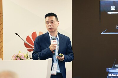 Peter Zhang, Director, Commercial Business Dept, Enterprise Sales Dept, Huawei (PRNewsfoto/HUAWEI TECHNOLOGIES CO., LTD.)