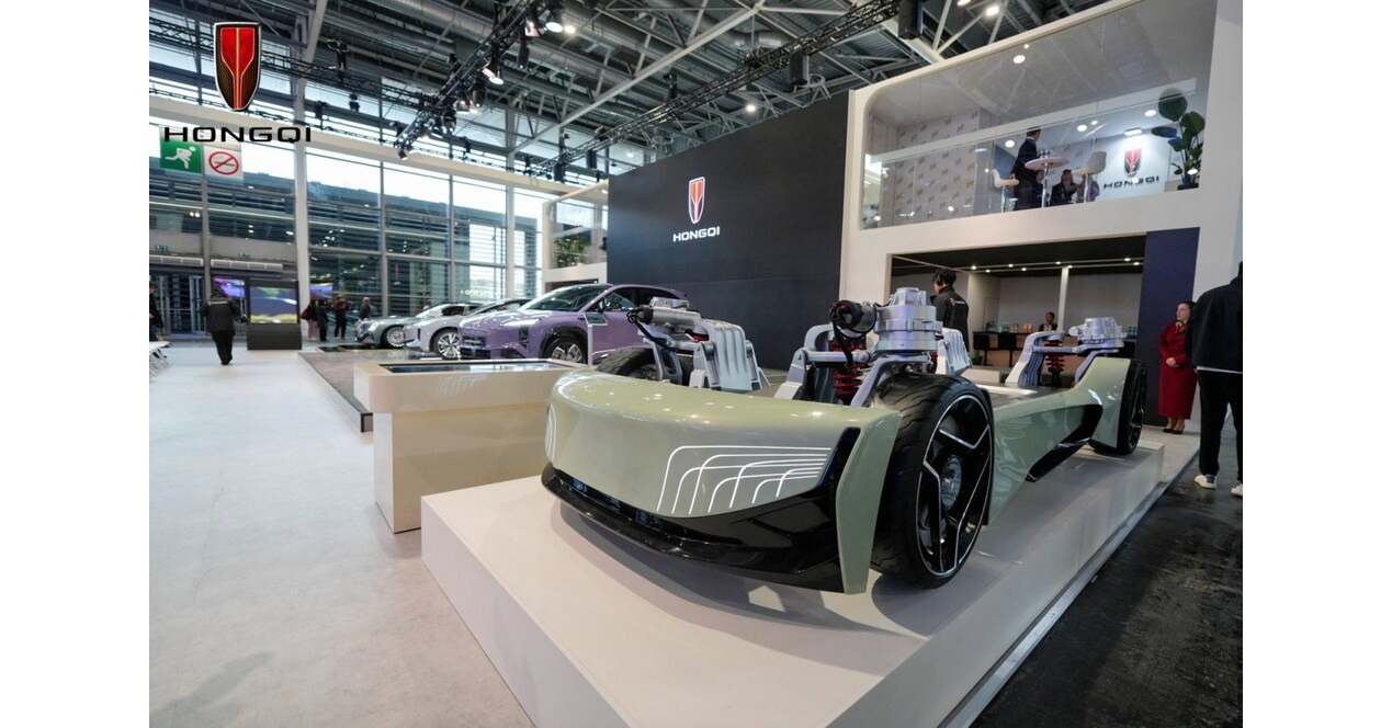 Elektro-Plattform &bdquo;TianGong von HONGQI feiert beeindruckendes Deb&uuml;t beim Pariser Autosalon 2024