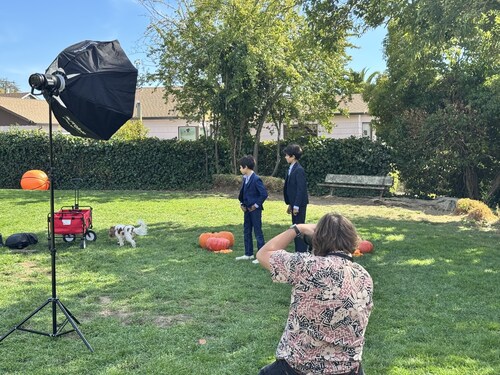 Oliver Burgelman Hosts Sun Valley Park Community Photoshoot, Capturing Special Moments in San Rafael
