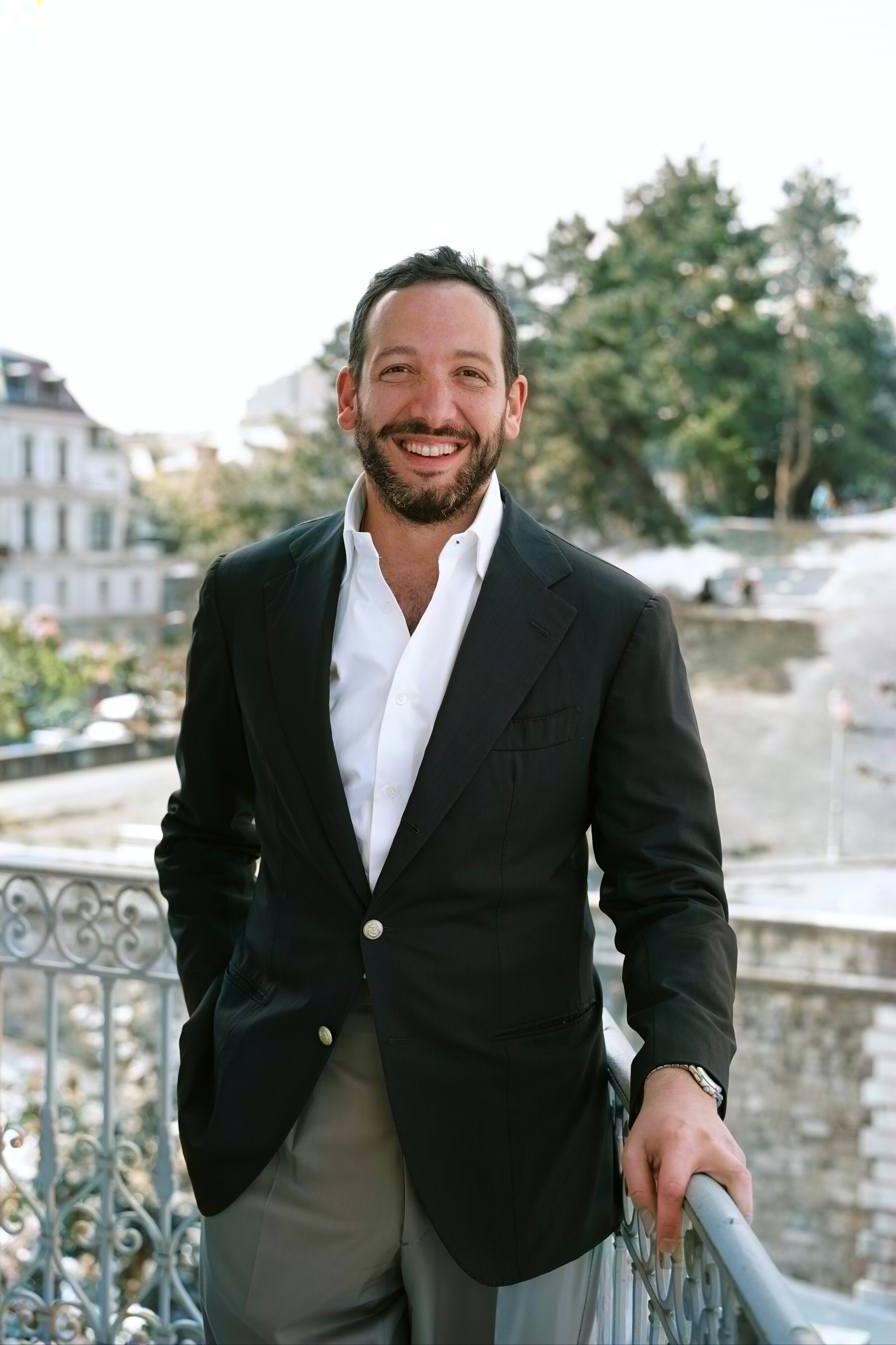 Unable to view the image, Please provide a valid URL.