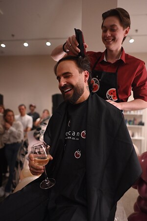 LA GRANDE COUPE DES SALONS DE COIFFURE AVEC MARCUS VILLENEUVE - Une nouvelle initiative du Défi têtes rasées Leucan pour mobiliser les salons de partout au Québec