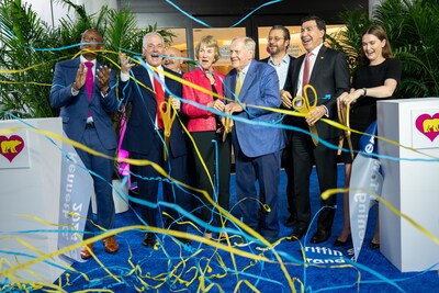 Jack and Barbara Nicklaus, Matthew A. Love, president and CEO of Nicklaus Children’s Health System along with Citadel representatives and board members celebrate the ribbon cutting of the Kenneth C. Griffin Surgical Tower.