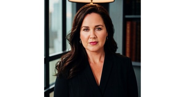 Larissa Robideaux Joins Envision Consulting as Director of Strategy