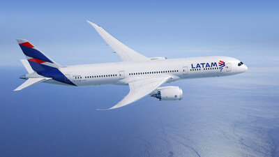 Boeing and LATAM Airlines Group today announced the purchase of 10 787 Dreamliners with options for five more airplanes.