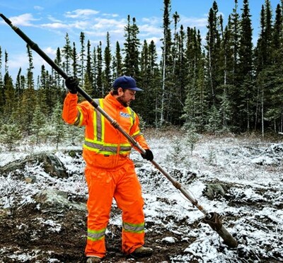 Figure 12: Televiewer survey instrument being placed in drill hole 
CV24-492. (CNW Group/Patriot Battery Metals Inc.)