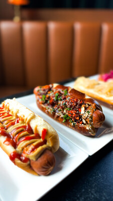 <div>Republic Hospitality Announces Exciting Partnership Between Lamar's Sporting Club and Sir Wieners Hot Dogs</div>