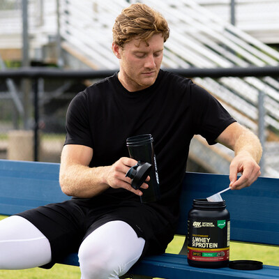 Professional football player and Optimum Nutrition partner Will Levis looks to Optimum Nutrition Gold Standard 100% Whey in the Girl Scout Thin Mints inspired flavor to meet his daily protein goals. The new flavor is available in-store at Walmart and Walmart.com.