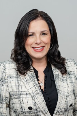 Wendy Andrushko, DuPont Canada President, and Global Customer Service Director for the Electronics & Industrial segment