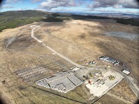 Vue aérienne du site du projet d’énergie solaire quA-ymn à l’extérieur de Logan Lake, en Colombie-Britannique. (Groupe CNW/Canada Infrastructure Bank)