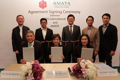 Jamie Khoo, CEO of GDS International signs the agreement with Dendao Komolmas, CFO of AMATA Corporation and Chawalit Tippawanich, CEO of AMATA U Co., Ltd. Witnessed (from left to right) by Vikrom Kromadit, Chairman of AMATA; Teerawut Charoensuk, Deputy Governor of IEAT; William Huang, Chairman of GDS International; Kongwut Yodpayung, Assistant Governor of IEAT; and Weerapong Duangpiboon, Director of Amata city Chonburi Industrial Estate, IEAT. (PRNewsfoto/GDS International)