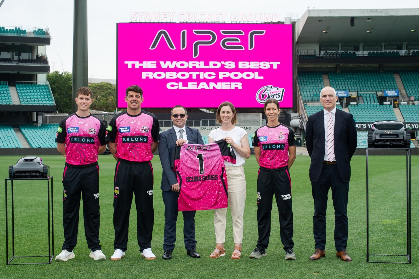 Aiper is proud to announce its partnership with the Sydney Sixers, ahead of the KFC BBL|14 season.