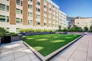 $286M sale of Parkside Apartments sets benchmark for luxury living in Redmond