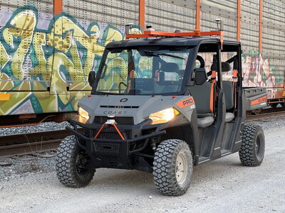 COAST ARM Pro XD delivering crew at industrial sites.