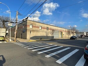 Seagis Property Group Acquires 25,000 SF Warehouse in Queens, NY