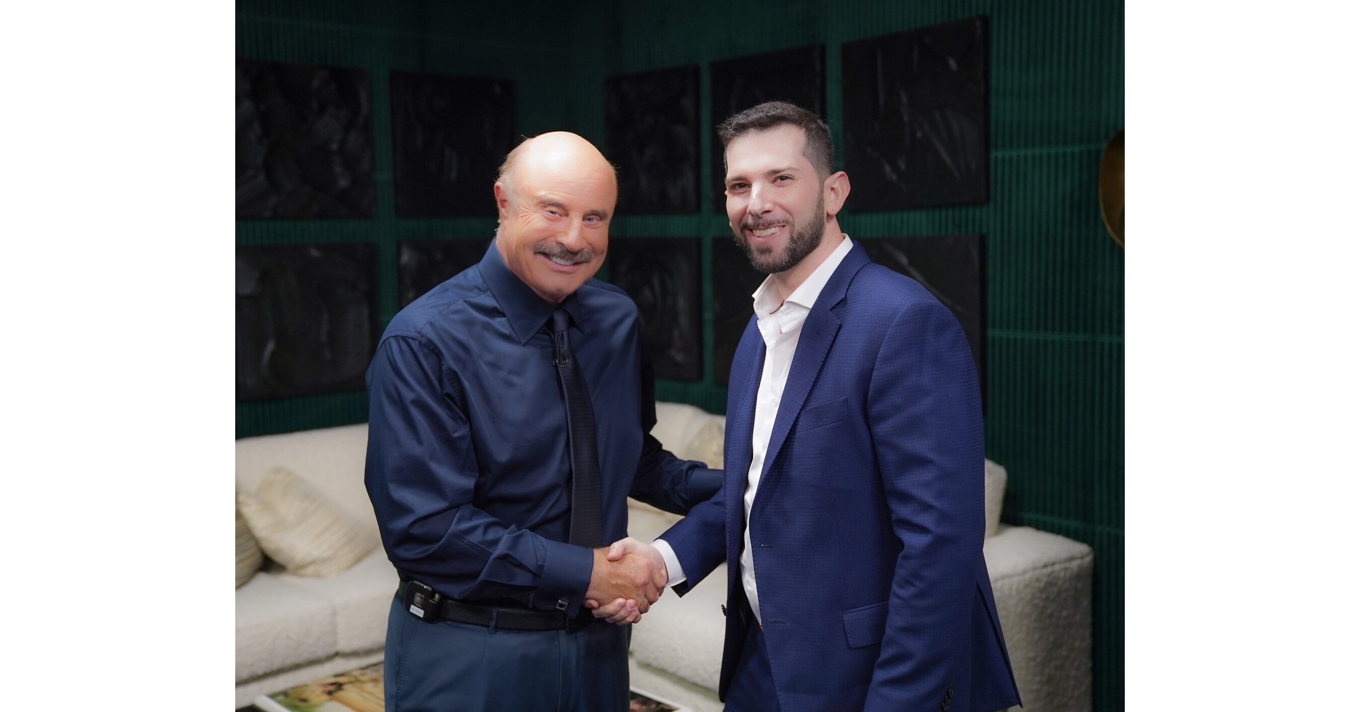 DR. PHIL MCGRAW PARTNERS WITH PRESERVE GOLD TO ADVOCATE FOR PHYSICAL  PRECIOUS METALS INVESTMENTS