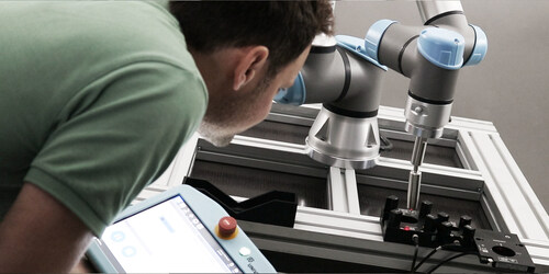CAPTRON TCP Calibration Sensors and URCap Software