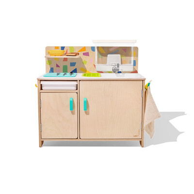 Designed for independent play from 18 months to 5+ years, The Real Life Play Kitchen blends pretend play with practical skill-building, featuring a real working sink with running water that's safe to drink.