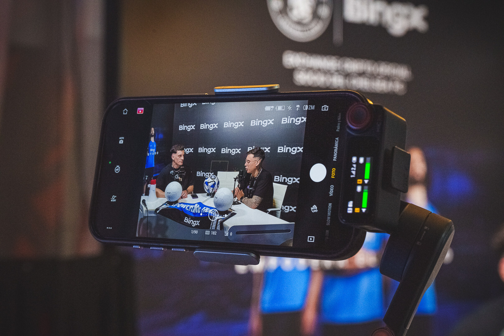 Unable to view the image, Please provide a valid URL.