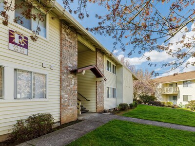 Sunpointe Apartments