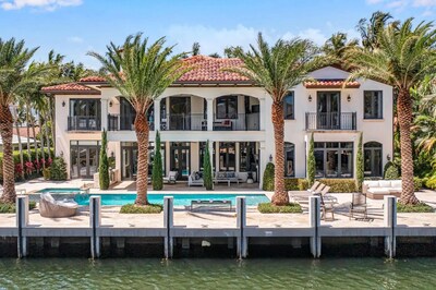Villa Mimosa Key: Nestled within lush tropical gardens, this villa offers a chic and expansive pool deck alongside stylish interiors, providing the perfect blend of comfort and style.