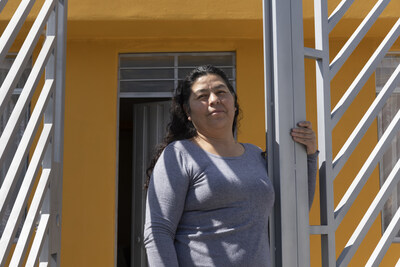 Habitat’s Terwilliger Center for Innovation in Shelter’s network of trusted and skilled construction professionals in Peru, connected Brenda with a local design and construction firm that used quality building materials to improve her home and allow for future staged construction.